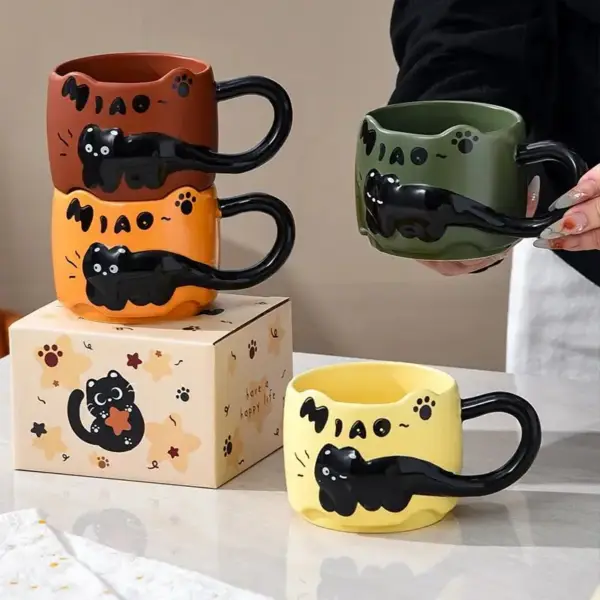 Geschenke für Katzenliebhaber: Stapelbare Tasse mit Katze