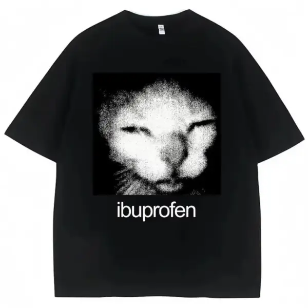 Geschenke für Katzenliebhaber: T-Shirt mit Katzengesicht