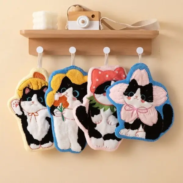Geschenke für Katzenliebhaber: Handtuch Katzenform mit Schlaufe – Bild 2