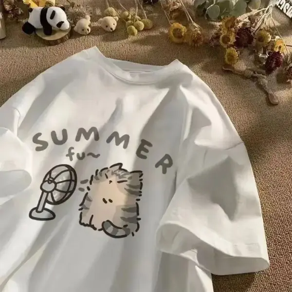 T-Shirt Damen mit Katze vor Ventilator und Schriftzug – Bild 2