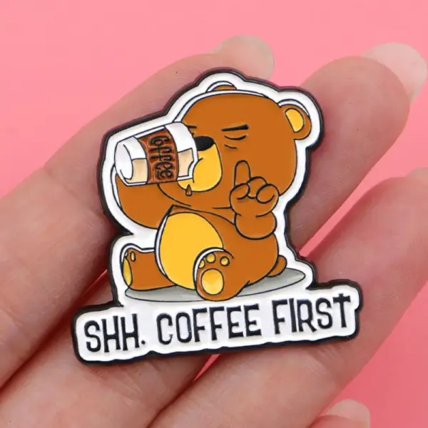 Geschenke für Katzenliebhaber: Emaille-Pins mit Kaffee-Motiven – Bild 5