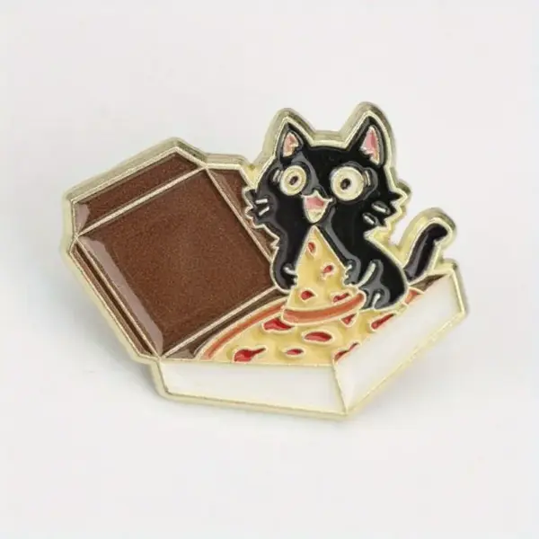 Geschenke für Katzenliebhaber: Pin Katze mit Pizza-Karton – Bild 4