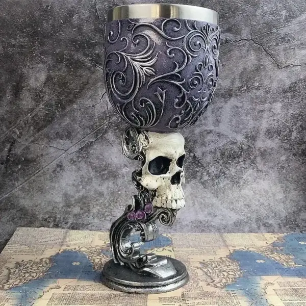 Geschenke für Katzenliebhaber: Pokal mit Katzenfigur am Stiel – Bild 6