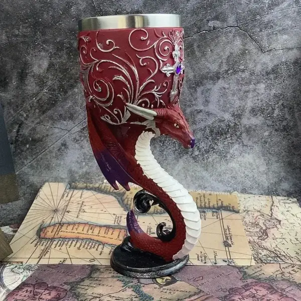Geschenke für Katzenliebhaber: Pokal mit Katzenfigur am Stiel – Bild 8