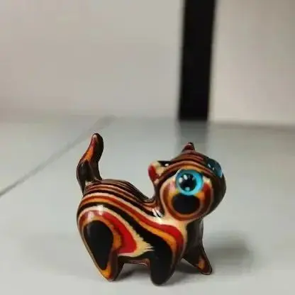 Geschenke für Katzenliebhaber: Holzkatze mit großen Augen – Bild 12