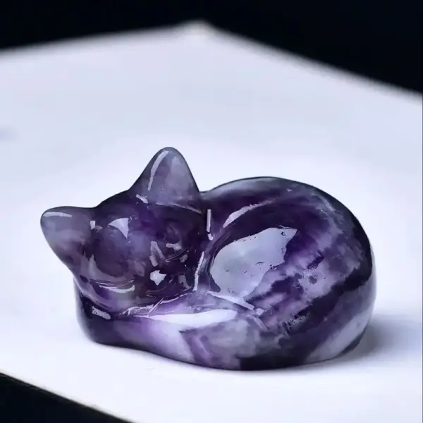 Geschenke für Katzenliebhaber: Schlafende Katze, geschnitzt – Bild 13