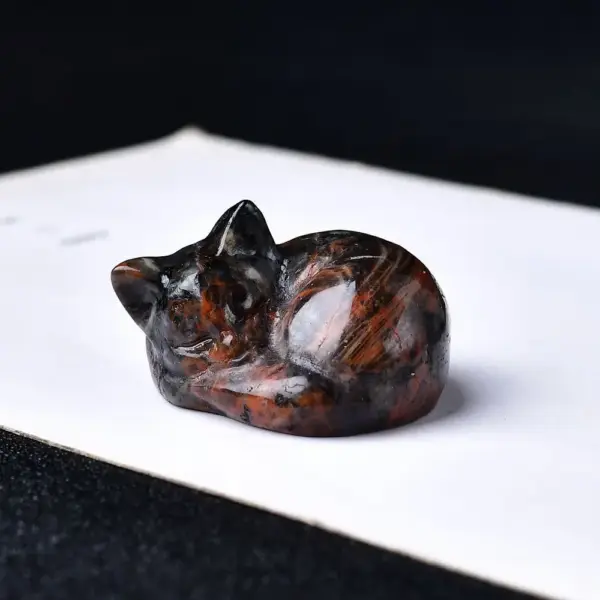 Geschenke für Katzenliebhaber: Schlafende Katze, geschnitzt – Bild 19