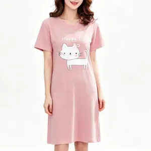 Geschenke für Katzenliebhaber: Damen-Nachthemd mit Katzenmotiv – Rosa – Katze